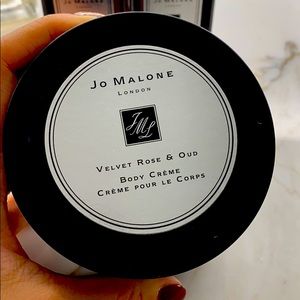Jo Malone Velvet Rose & Oud Body Creme body cream